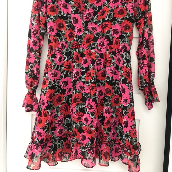 H&M Patterned Long Sleeve Dress - Picture 4 of 4